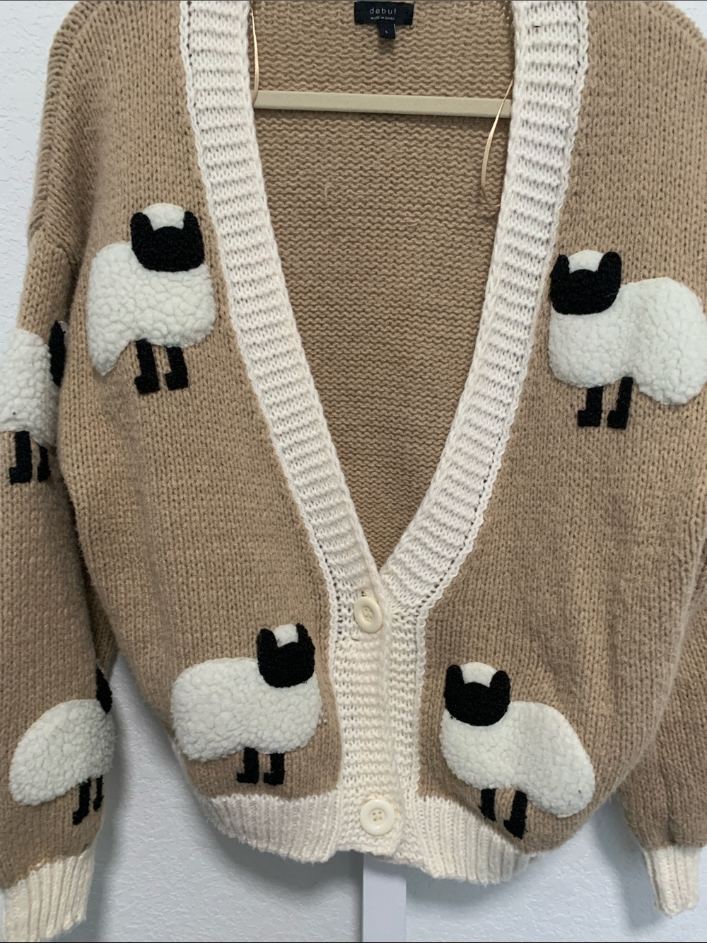 debut Beige Sheep Appliqué V-Neck Cardigan Sweater with Cream Trim - Picture 4 of 7
